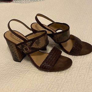 TAHARI Chunky Sling back Heel JADA Sz 8.5